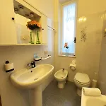 Apartament Classic House 15 Minutes From Duomo *